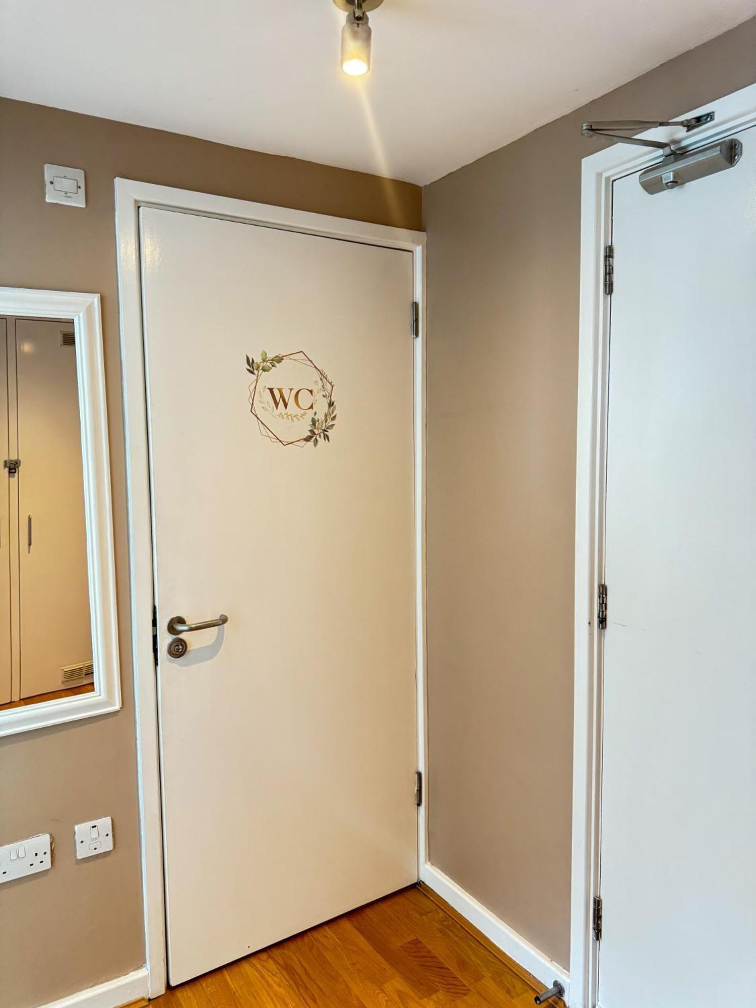 לונדון The Emirates Stadium Apartment מראה חיצוני תמונה